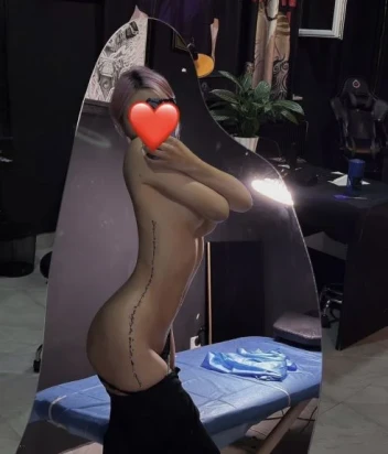 Фото проститутки Эля body massage
