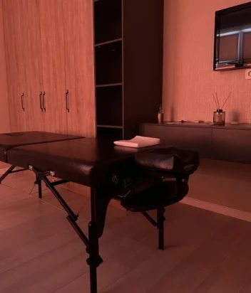 Фото проститутки TANTRA MASSAGE
